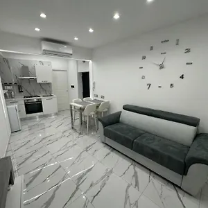 Appartamento Mavy House, Napoli