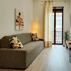 Appartamento Toledo, Napoli